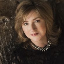 LUCY PARHAM'S CELEBRITY CHRISTMAS GALA Announced