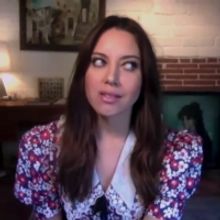 VIDEO: Aubrey Plaza Talks BLACK BEAR on LATE NIGHT WITH SETH MEYERS