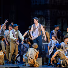 Review: DISNEY'S NEWSIES at Starlight Theater