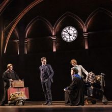 Review: HARRY POTTER AND THE CURSED CHILD at National Theatre