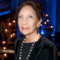 En Garde Arts Launches Joan D. Firestone Fund for Mid-Career Theatre Artists
