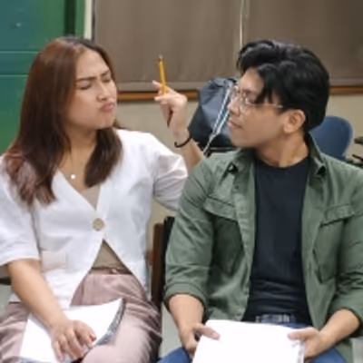 PHOTOS: Theatre Titas Begins Rehearsals for the 20th-Anniversary Staging of TWENTY QUESTIONS