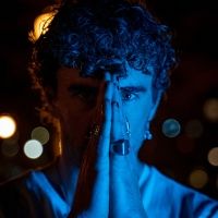 D.K. LYONS Shares New Single 'Summer Lullabies (Tropical Remix)'