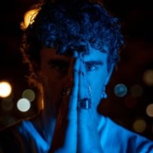 D.K. LYONS Shares New Single 'Summer Lullabies (Tropical Remix)'