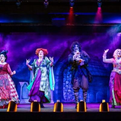 Review: HOCUS POCUSED at The Gaslight Theatre