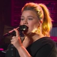 VIDEO: Kelly Clarkson Covers 'Clean' By Taylor Swift