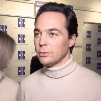 Video: On the Red Carpet at Opening Night of A MAN OF NO IMPORTANCE