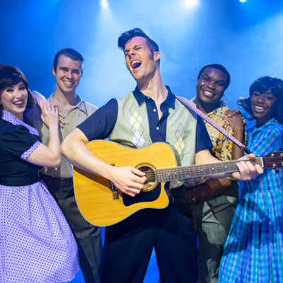 Review: HEARTBREAK HOTEL at Derby Dinner Playhouse