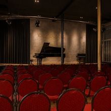 Feature: THEATERCOUCH IS BACK at Theatercouch