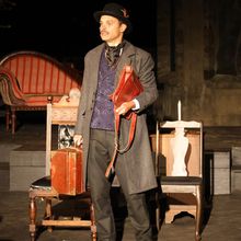 DRACULA: THE JOURNAL OF JONATHAN HARKER to Return to Bannerman Island