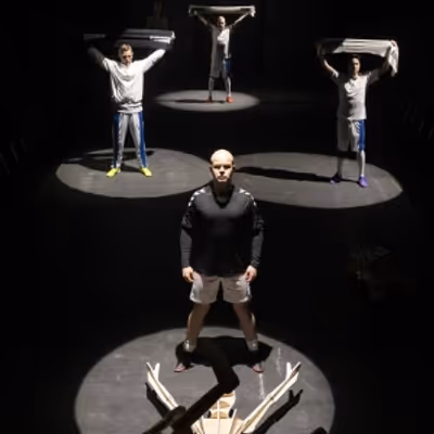 Review: NO REGRETS at Teatret Svalegangen
