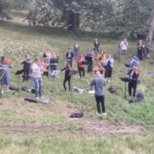 VIDEO: Musicians Perform in a London Park While Indoor Venues Remain Closed