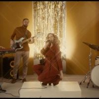 Hannah Grace Releases Retro 'Blue' Video