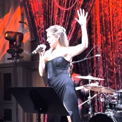 Video: Taylor Louderman Sings 'World Burn' From MEAN GIRLS at Nashville Concert