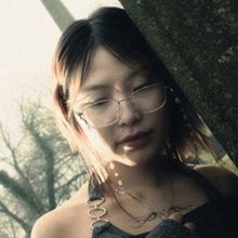 Babebee Previews New EP With Anxious Bedroom-Pop Single 'NEXT2U'