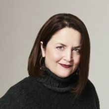 Ruth Jones Will Embark on US THREE LIVE Book Tour