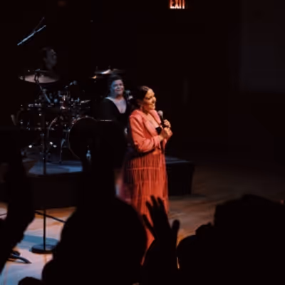 Review: IN CONCERT - 'AN EVENING WITH JESSICA VOSK' at Staller Center