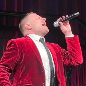 Review: A ROBERT BANNON CHRISTMAS SPECIAL at Chelsea Table + Stage is Merry and…