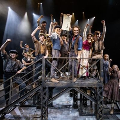 Review: Hale Centre Theatre's Gripping NEWSIES is Grounded and Gritty