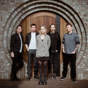 English Pop Rockers Iona Sky To Make U.S. Debut As Part Of Rotation Records &…