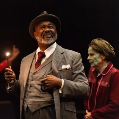 Review: BLACK COMEDY, Orange Tree Theatre