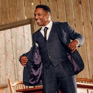 Bid on the Chance to Meet Leslie Odom, Jr. With 2 Tickets to PURLIE VICTORIOUS