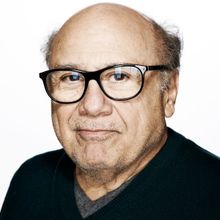 Danny DeVito Led I NEED THAT on Broadway Sets Dates & Creative Team