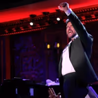BWW Review: With BACK ON 54TH STREET Mauricio Martinez Envelopes Feinstein's/54…