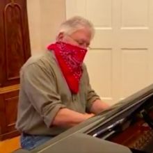 VIDEO: Alan Menken Creates a 'Bandana Cover' of 'America the Beautiful' to Support th