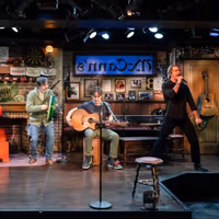 Review: Musical THE CRAIC is Snug Irish Fun at MILWAUKEE REP Photo