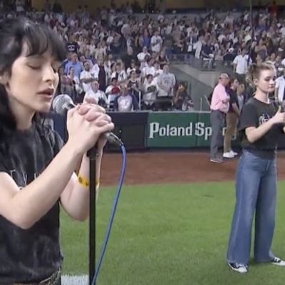 Video: GREY HOUSE's Sophia Anne Caruso and Millicent Simmonds Perform 'God Bless America' at Yankee Stadium