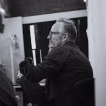 Family Matters: How John Benjamin Hickey Found a New Family for OTHER DESERT CITIES