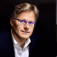 Austrian Composer Oliver Ostermann and American Tenor Brian Cheney Collaborate…