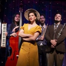 BWW Review: THE SWINGAROOS: HOLLYWOOD SERENADE at Florida Studio Theatre