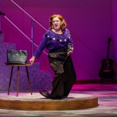 BWW Review: LOOPED Brings Legendary Diva Tallulah Bankhead to Electric Life at Garden Theatre