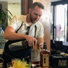 Master Mixologist Andrew Bateman of MARGARITAVILLE RESORT in Times Square