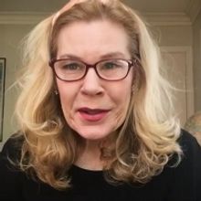 VIDEO: Hollis Resnik Sings 'With One Look' for Milwaukee Rep's OUR HOME TO YOUR HOME 