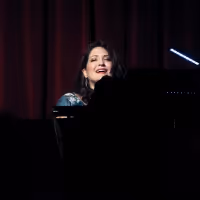 BWW Interview: At Home With Nicole Zuraitis