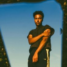 Emerging Artist Chesle Shares New Single 'Letter 2 Myself'