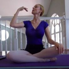 VIDEO: American Ballet Theatre's Melanie Hawkes Seeley Hosts a Virtual Dance Class
