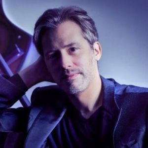 French Pianist Vincent Larderet To Perform In Vancouver Symphony USA April Concert