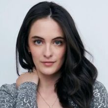 Review: Zoë Van Tieghem's OUT OF THE BOX at Green Room 42 Was Joyously Queer