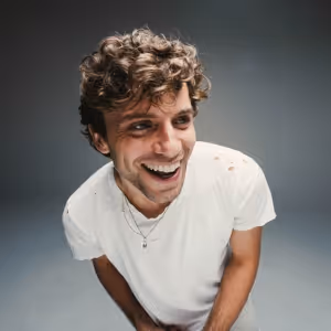 Mark Ambor Confirms Extensive Headline Tour Across North America and Europe