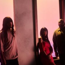 Khruangbin Share New Song 'PON PÓN'