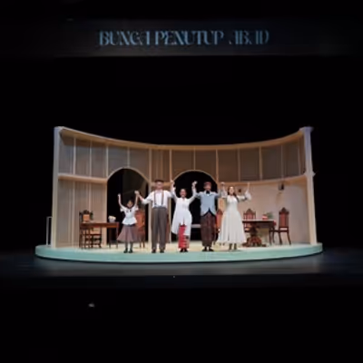 REVIEW: BUNGA PENUTUP ABAD brings Pramoedya&rsquo;s World to the Stage