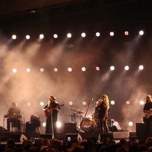 Chris Stapleton Wins Male Vocalist of the Year at 57th CMA Awards