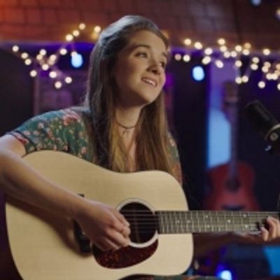 VIDEO: DEAR EVAN HANSEN's Stephanie La Rochelle Performs Solo Arrangement of 'Only Us'