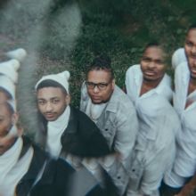 The Harlem Gospel Travelers Release New Single 'Hold Your Head Up'