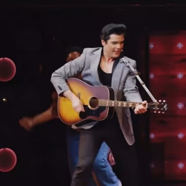 Video: WHEN ELVIS MET THE BEATLES at Ogunquit Playhouse - Maine Theater Video