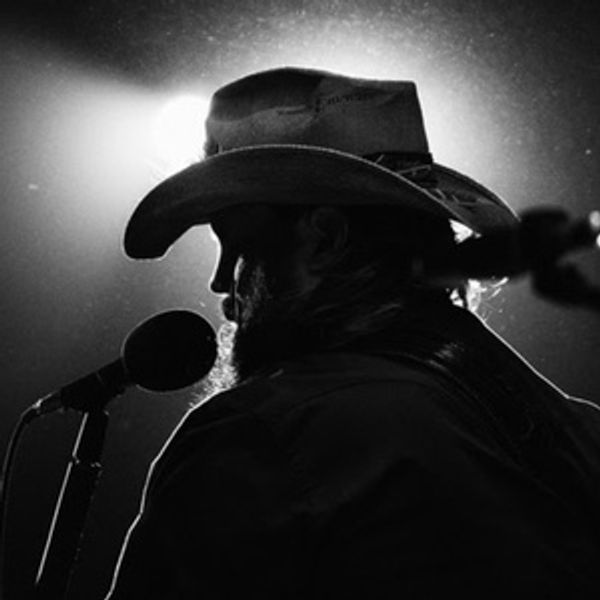 Chris Stapleton Confirms 2026 'All-American Road Show' Dates Photo